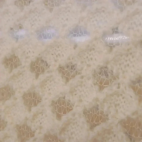 VINTAGE  Cream sheer knit sweater - Picture 4 of 9